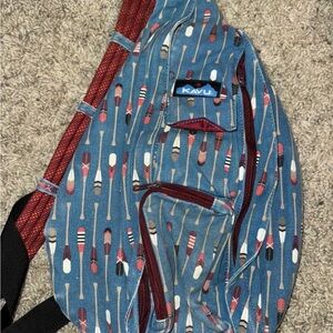 Kavu Men's Paddle Print Belt Bag in Blue and Red